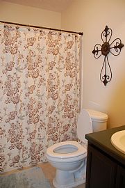 3 Br / 2 Ba / 1700 Sf / Great Location  in Auburn, AL (Photo 9 of 10)