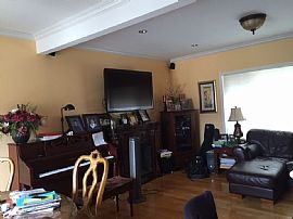 3 Bedroomhome Near 120 Seneca Ave in Staten Island, NY (Photo 10 of 12)