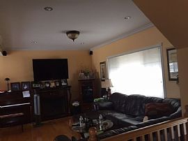 3 Bedroomhome Near 120 Seneca Ave in Staten Island, NY (Photo 11 of 12)