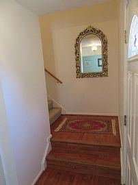 Beautiful Home For Rent in Annandale in Annandale, VA (Photo 4 of 12)