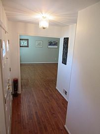 Beautiful Home For Rent in Annandale in Annandale, VA (Photo 5 of 12)