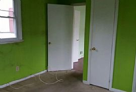 Two Bedroom For Single Family Avaliable in Baltimore, MD (Photo 2 of 6)