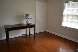  This Charming Cape Cod Home 4 Bedroom and 2 .5 Bath Washer/dry in Louisville, KY (Photo 3 of 12)