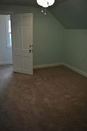  This Charming Cape Cod Home 4 Bedroom and 2 .5 Bath Washer/dry in Louisville, KY (Photo 7 of 12)