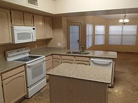 7743 W Topeka Dr, Glendale, Az 85308 in Glendale, AZ (Photo 6 of 12)