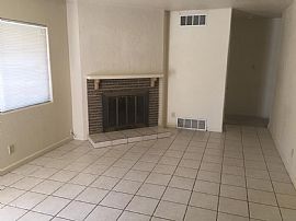 3bed, 1 Bath Home For Rent in Sparks, NV (Photo 4 of 7)