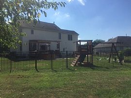 4 Bedroom, 2.5 Bath, Eat in Kitchen, Living Room New W/d Includ in Felton, DE (Photo 2 of 4)