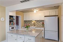 You Must See This Lovely 3br/2ba  in South Tampa in Tampa, FL (Photo 3 of 6)