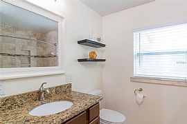 You Must See This Lovely 3br/2ba  in South Tampa in Tampa, FL (Photo 5 of 6)