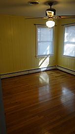 Clean and Bright, Newly Renovated Home in Elmhurst in Providence, RI (Photo 8 of 10)