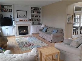 Spectacular House with Lots to Offer in Pittsburgh, PA (Photo 2 of 11)