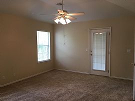 Great Location in Broken Arrow in Broken Arrow, OK (Photo 6 of 10)