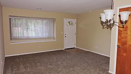 3 Br 1.5 Ba Home For Rent in Cincinnati, OH (Photo 2 of 8)