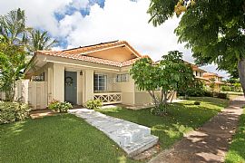Beautifully Landscaped Backyard with Fruit Trees in Kapolei, HI