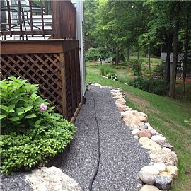 3 Bed, 1.5 Bath, 1921 Sqft, $1,200 in Syracuse, NY (Photo 10 of 10)