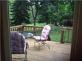 3 Bed, 1.5 Bath, 1921 Sqft, $1,200 in Syracuse, NY (Photo 9 of 10)