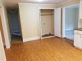 Ready to Move In! 4 Bed, 2 Bath. in Biloxi, MS (Photo 5 of 8)