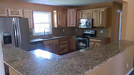 Single Family Residence Convenient  in Casper, WY (Photo 2 of 7)