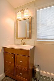 3 Bed, 1.5 Bath, 1620 Sqft, $2,500 in Arlington, MA (Photo 9 of 11)