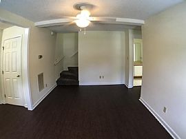 Lovely Home on Cue-De-Sac in Quiet Neighborhood in Haw Creek in Asheville, NC (Photo 6 of 8)