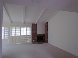 Spacious Single Story 4 Bed Home Is a Hard Find in The La Costa in Carlsbad, CA (Photo 6 of 8)