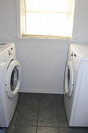 University Place Beautiful 3/2 House For Lease in Lake Charles, LA (Photo 10 of 11)