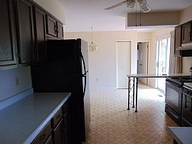 69960 Crescent Rd, Saint Clairsville, Oh 43950. in Saint Clairsville, OH (Photo 10 of 12)