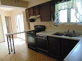 69960 Crescent Rd, Saint Clairsville, Oh 43950. in Saint Clairsville, OH (Photo 11 of 12)