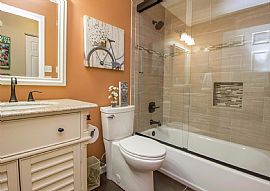 3 Bed, 2.5 Bath, 2031 Sqft, $1,795 in Lexington, KY (Photo 5 of 12)