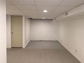 Gorgeous Quality Single Family House at Excellent Location Newl in New Haven, CT (Photo 7 of 9)