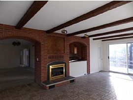 Lovely Single Level Ranch Style Home For Rent. in Laconia, NH (Photo 3 of 8)