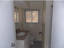 Lovely Single Level Ranch Style Home For Rent. in Laconia, NH (Photo 8 of 8)