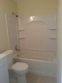 Great 4 Bed 2 Bath Home on Dead End Street in Toms River, NJ (Photo 5 of 7)