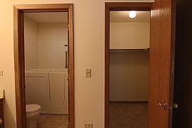 Spacious 3 Bed 2 Full Bath with Huge Master in Bolingbrook, IL (Photo 7 of 8)