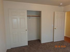 3 Bedrooms, 2 Bathrooms, 2 Car Garage. in Sun Valley, NV (Photo 7 of 9)