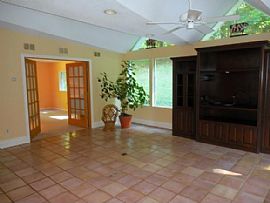 Luxurious 3 Bedroom Home with 2.5 Bathrooms in Binghamton, NY (Photo 4 of 8)