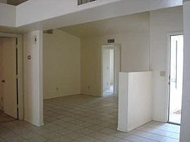 1910 E Marquette Dr, Gilbert, Az 85234 in Gilbert, AZ (Photo 4 of 6)