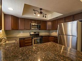 2906 S Price Rd, Tempe, Az 85282 in Tempe, AZ (Photo 6 of 12)