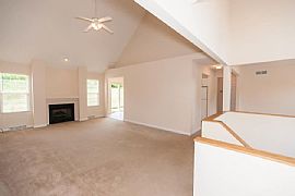 Split Level 3 Bedroom 2.5 Bath. Two Car Attached Garage.  in Wexford, PA (Photo 4 of 8)