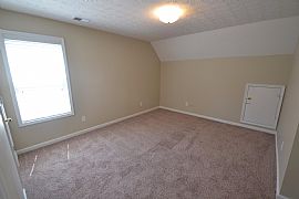 4327 Chesapeake Trace in Acworth, GA (Photo 8 of 11)