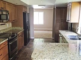 13849 N 57th St, Scottsdale, Az 85254 in Scottsdale, AZ (Photo 4 of 12)