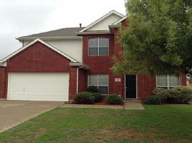 4 Bed, 3.5 Bath in Little Elm, TX