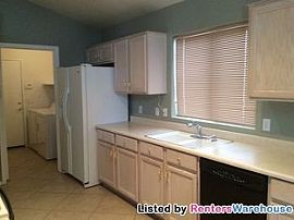 19972 N Coyote Lakes Pkwy, Surprise, Az 85378 in Surprise, AZ (Photo 4 of 12)