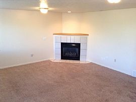 4 Bed, 2.0 Bath in Roy, UT (Photo 2 of 7)