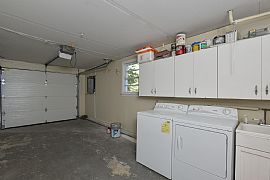 3 Bed, 1832 Sqft, $1,200 in Stamford, CT (Photo 10 of 11)