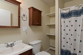 3 Bed, 1832 Sqft, $1,200 in Stamford, CT (Photo 6 of 11)
