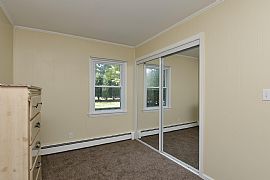 3 Bed, 1832 Sqft, $1,200 in Stamford, CT (Photo 7 of 11)