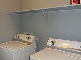 3219 E Regina St, Mesa, Az 85213 in Mesa, AZ (Photo 7 of 10)