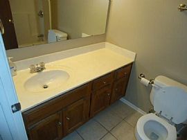 Home For Rent in West Little Rock Off Kanis Rd in The Point Wes in Little Rock, AR (Photo 7 of 11)