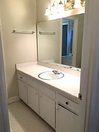 3 Bedroom, 2 Bath Home For Rent Near Bob Jones University  in Greenville, SC (Photo 6 of 10)